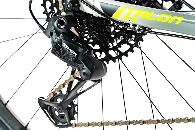 2020 Giant Talon 1 Hardtail Mountain Bike in Grey-2