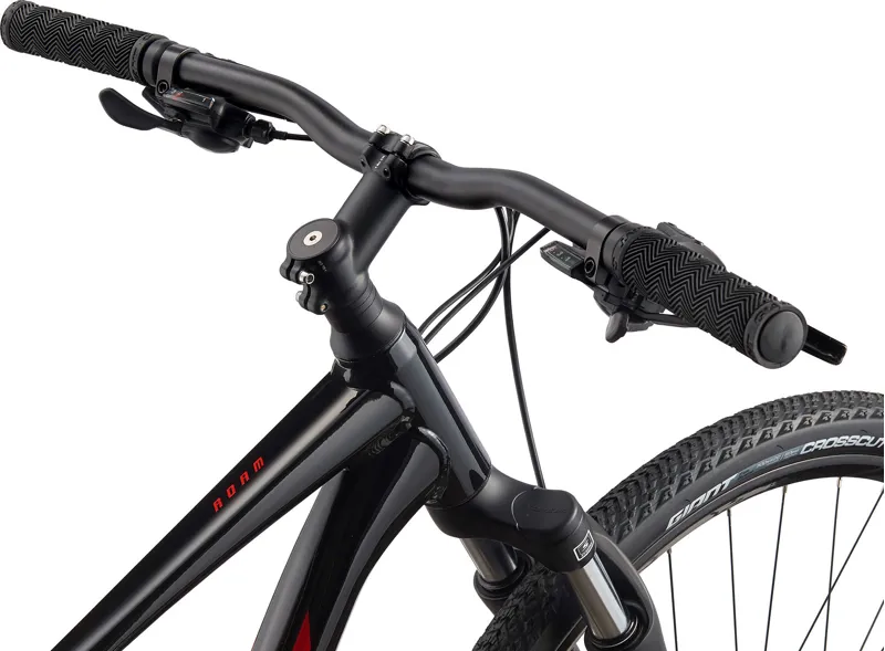 2021 Giant Roam 4 Disc Hybrid Bike in Black