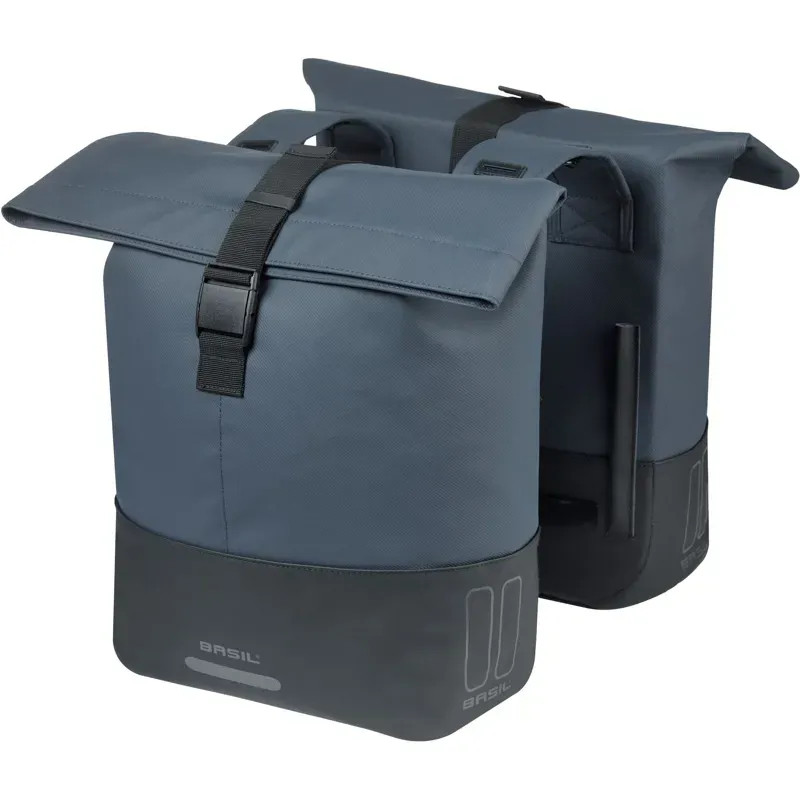 Basil Cove 28-32l Double Pannier Bag in Navy/Black