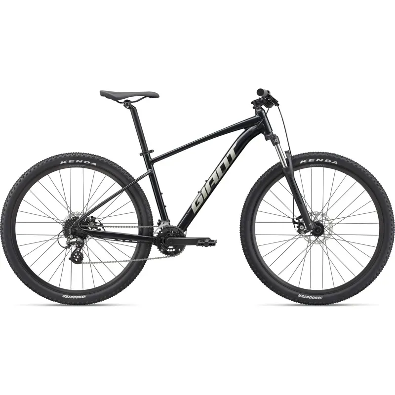 2022 Giant Talon 4 29 Mountain Bike in Black