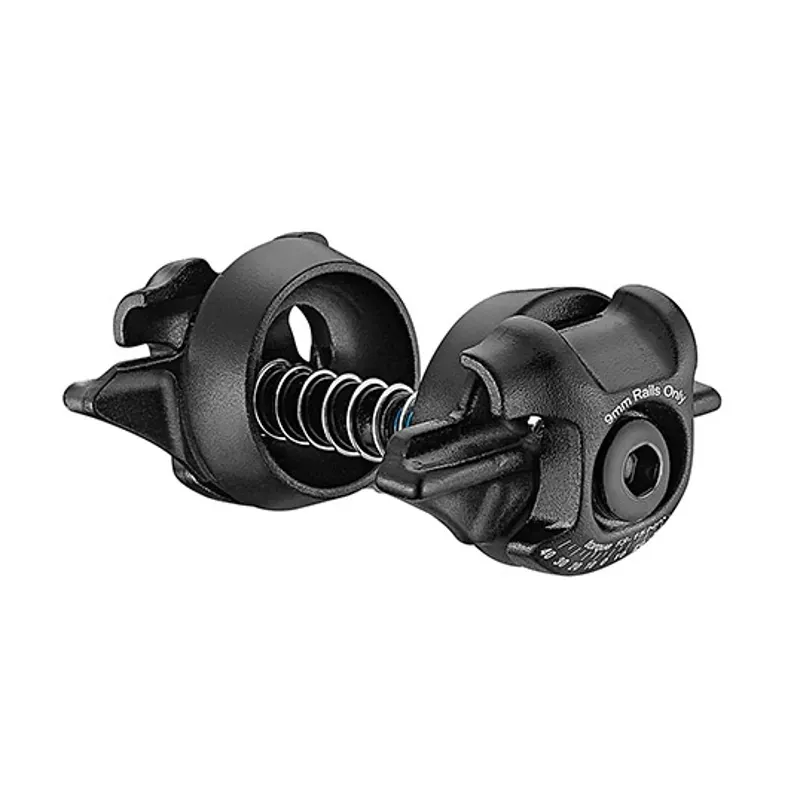 2020 Giant Contact Switch 9mm Rail Seatpost Side Clamp Kit in Black