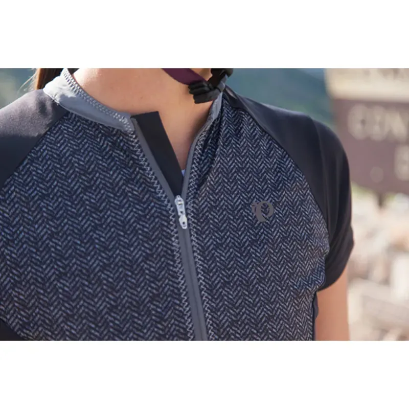 Pearl Izumi Elite Escape Short Sleeved Womens Jersey in Black-3