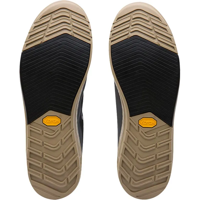 Pearl Izumi X-Alp Launch Mens Shoes in Black-1