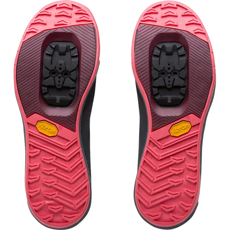 Pearl Izumi X-ALP Launch SPD Womens Shoes in Black-1