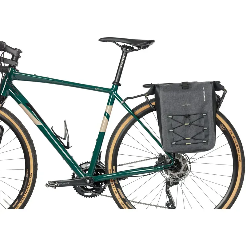 Basil Navigator Storm 12-15L Pannier Bag w/MIK Hooks in Black-4