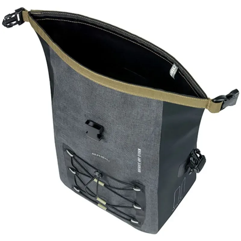 Basil Navigator Storm 12-15L Pannier Bag w/MIK Hooks in Black-3