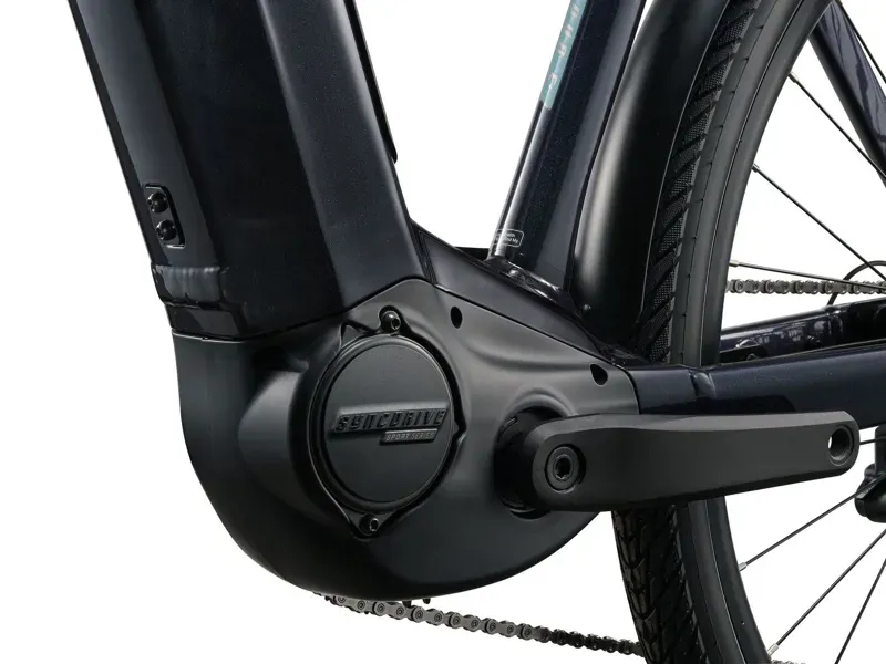 Giant AnyTour E+ 4 LST Electric Commuter Bike in Cold Night-4