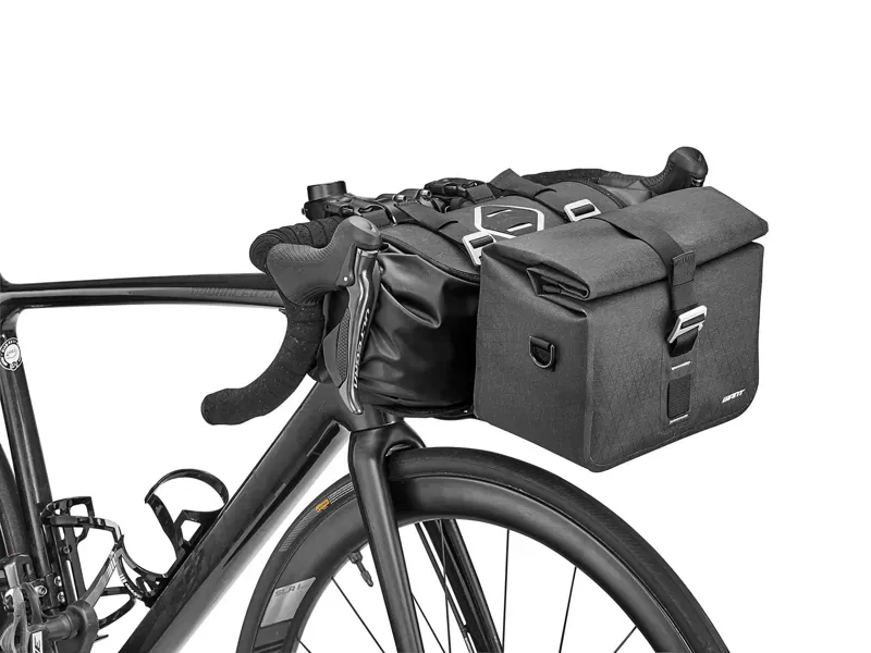 Giant H2Pro Handlebar Bag in Black-3