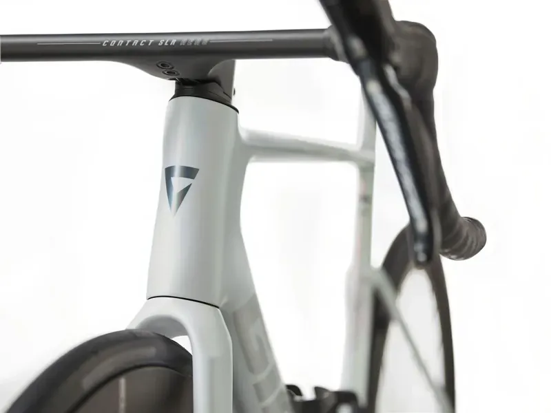 Giant Propel Advanced SL 0-DA Road Racing Bike in Prism Pearl-8