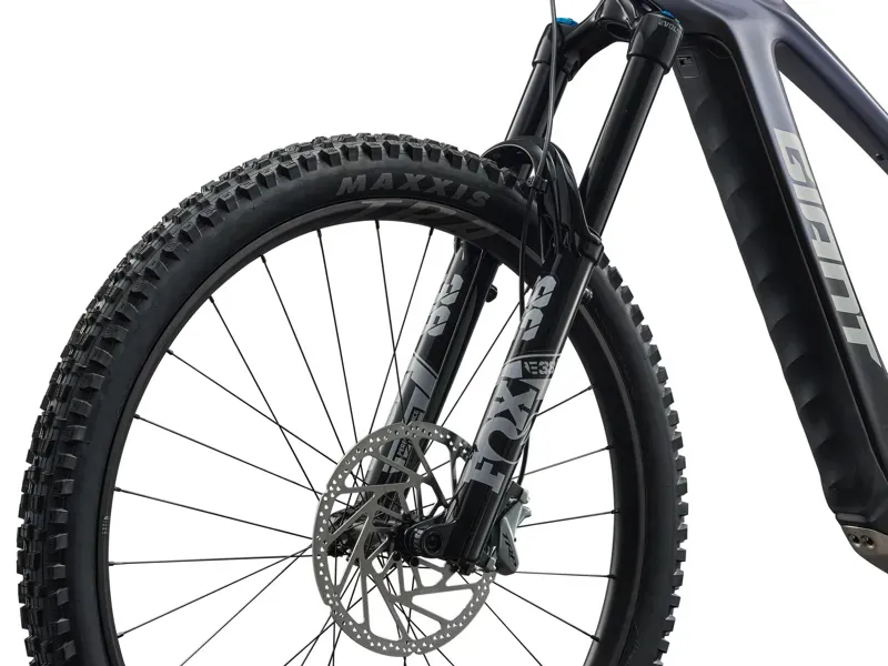 Giant Reign Advanced E+ 1 Electric Mountain Bike in Mercury/Carbon Smoke-7