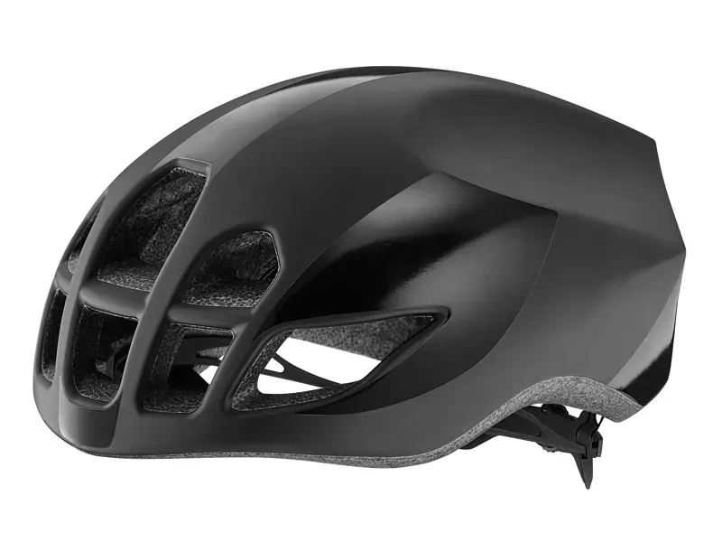 2018 Giant Pursuit Aero Road Helmet in Black