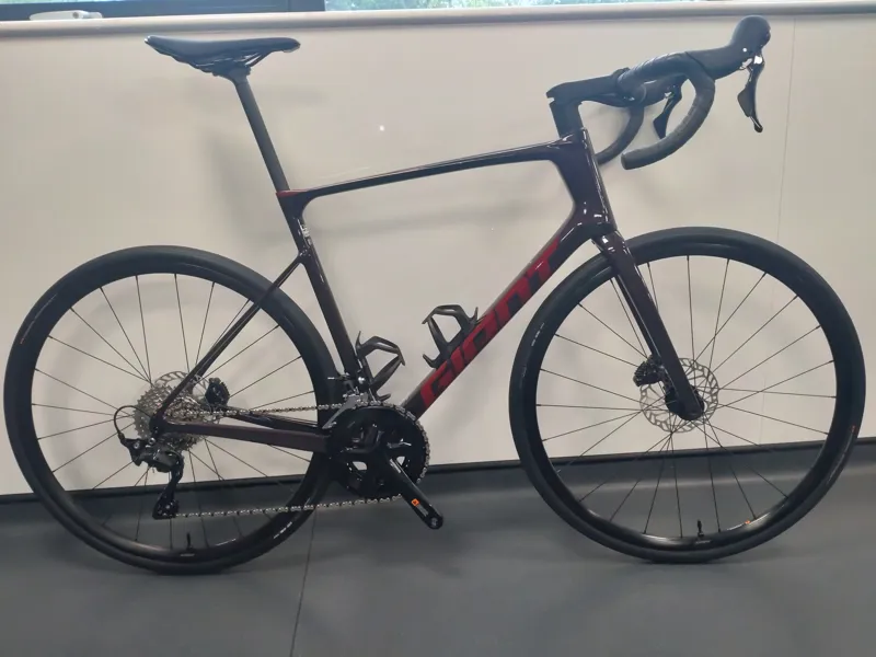 Cosmetic Damage Defy Adv 2 LG Tiger Red-2