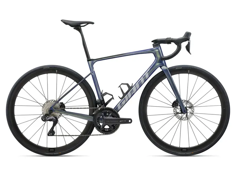 2025 Giant Defy Advanced Pro 0 In Gloss Interstellar/Black