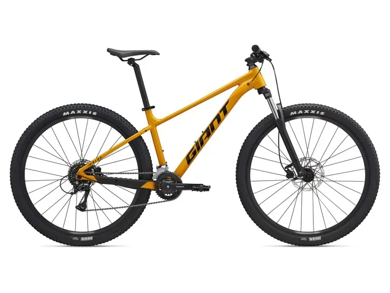 2025 Giant Talon 3 27.5 Mountain Bike In Gloss Beeswax