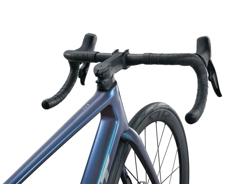 2025 Giant TCR Advanced Pro 0-AXS Road Bike In Gloss Ocean Twilight/Lightning Silver-3