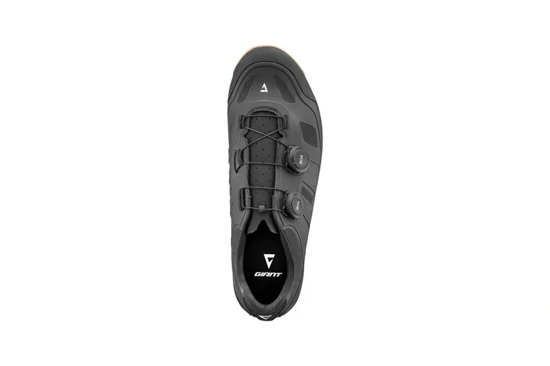 Giant Charge 1 Shoes in Matte Black-3