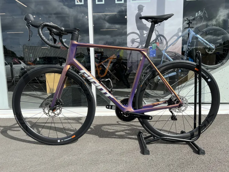 Ex-Demo TCR Advanced Pro 2 2025 Large-2