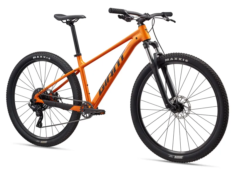 2025 Giant Talon 4 27.5 Mountain Bike In Radiant Orange-1